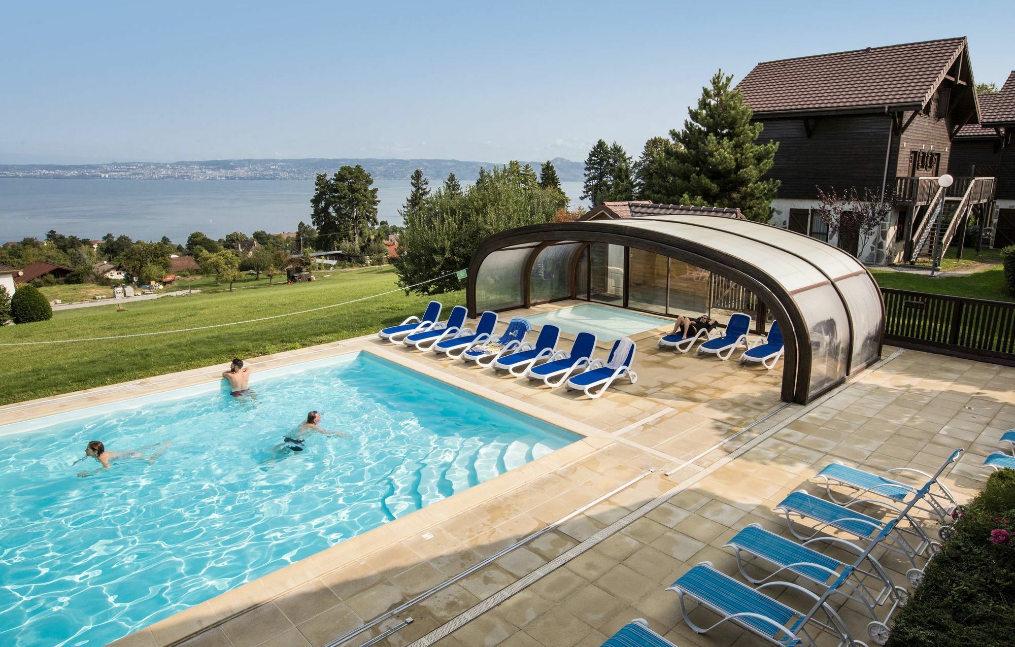 Residence Odalys Les Chalets D'Evian Εξωτερικό φωτογραφία