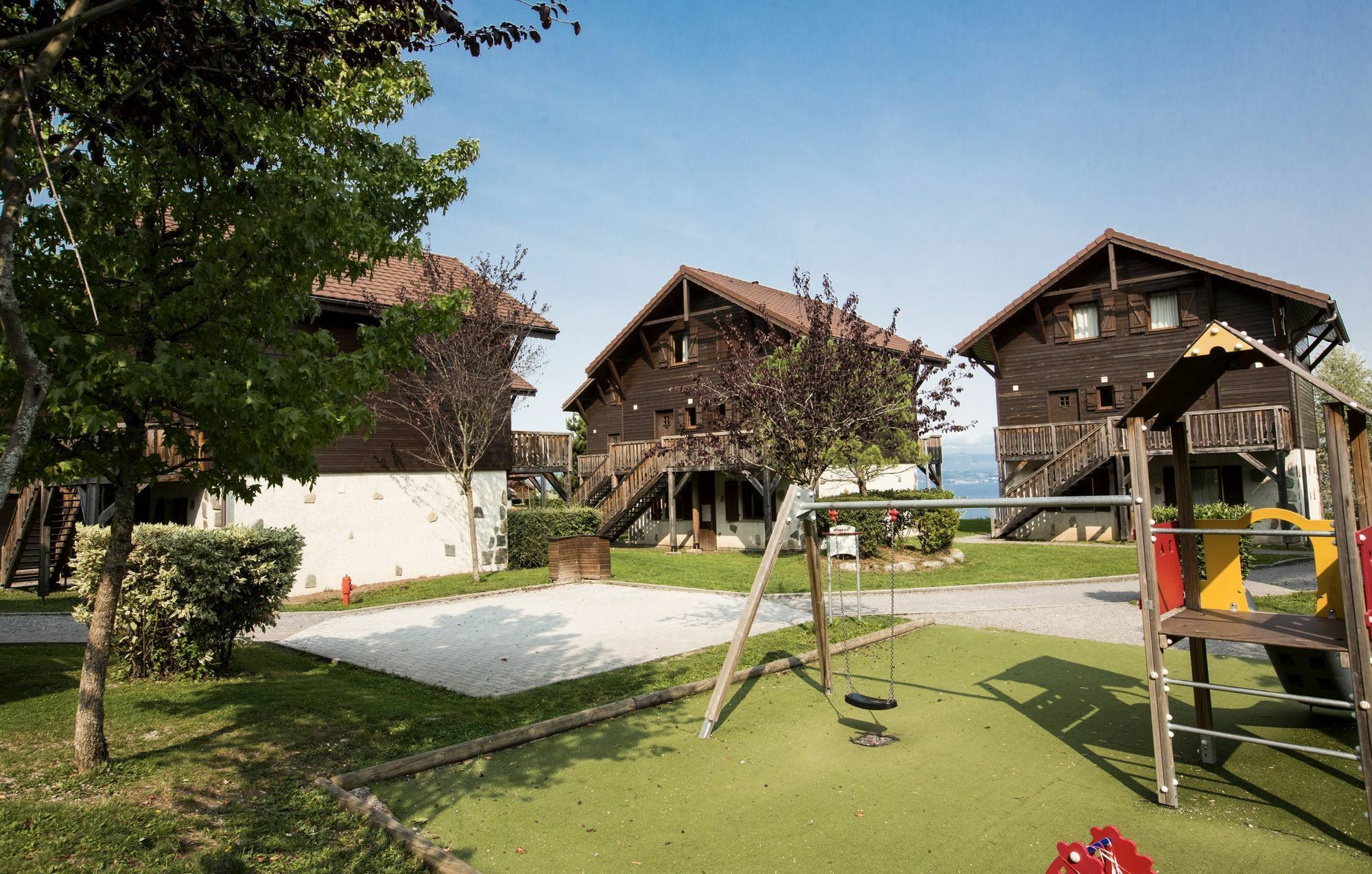 Residence Odalys Les Chalets D'Evian Εξωτερικό φωτογραφία