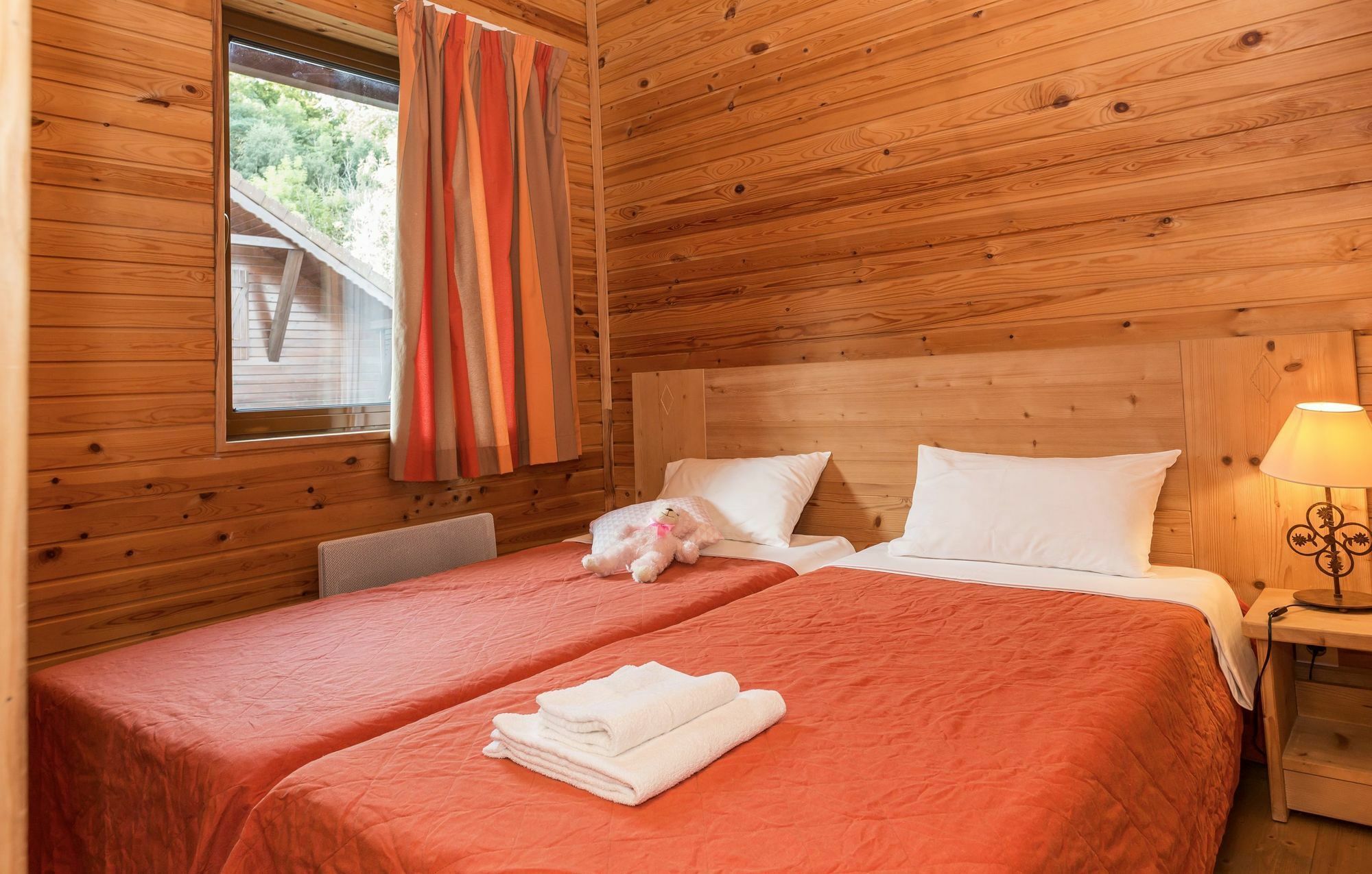 Residence Odalys Les Chalets D'Evian Εξωτερικό φωτογραφία